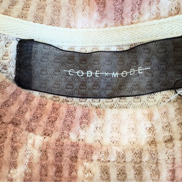 Code x Mode Women’s  Pullover Sweater in a Colorful Blend. Lightweight XL - Picture 3 of 9